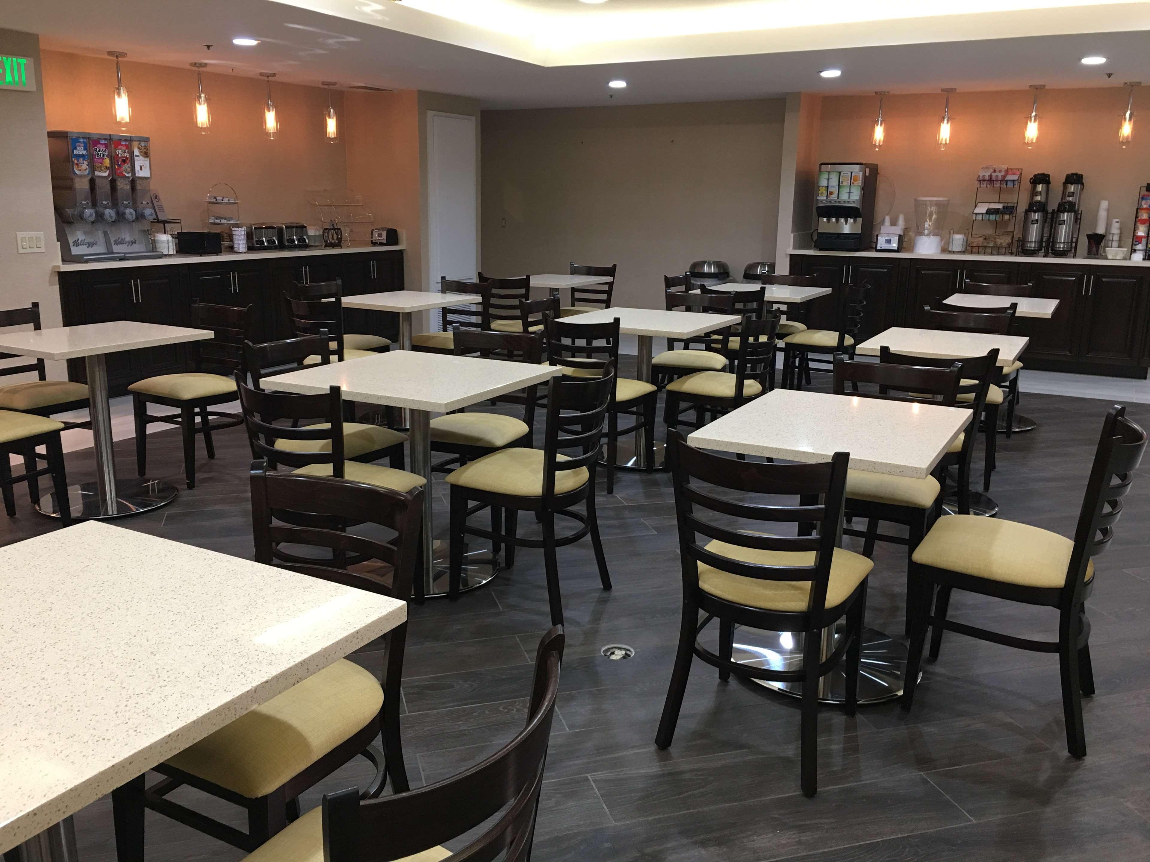 Best Western Plus West Covina Inn Eksteriør billede