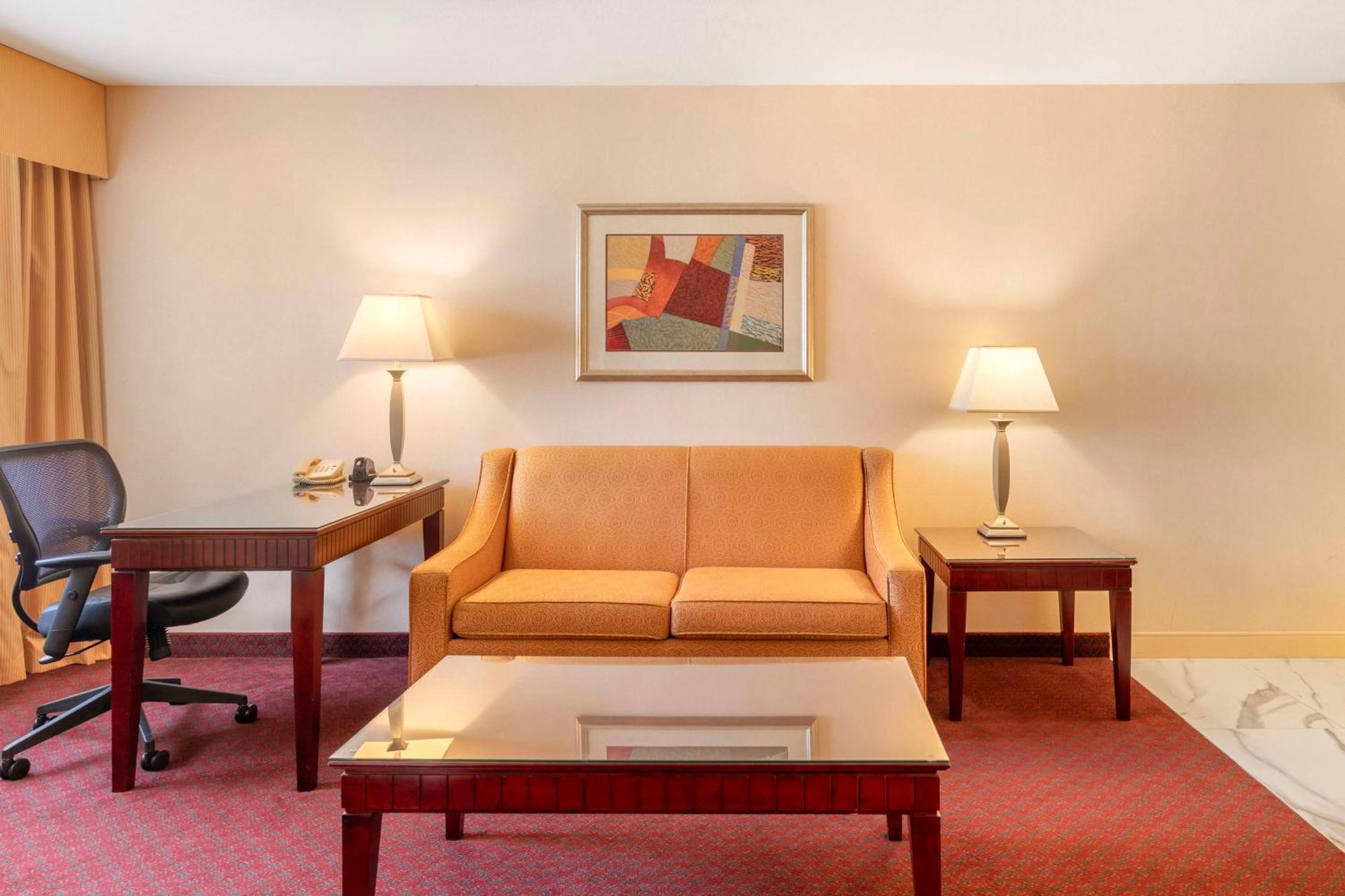 Best Western Plus West Covina Inn Eksteriør billede